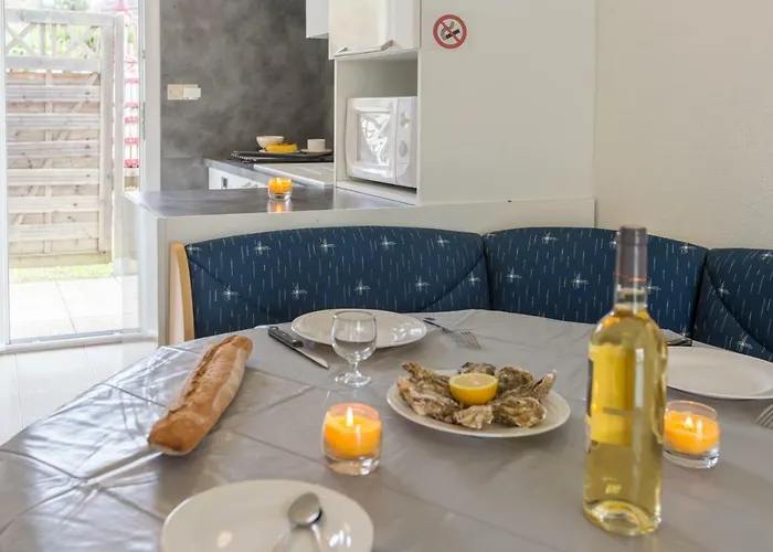 Atlantic Apartment *